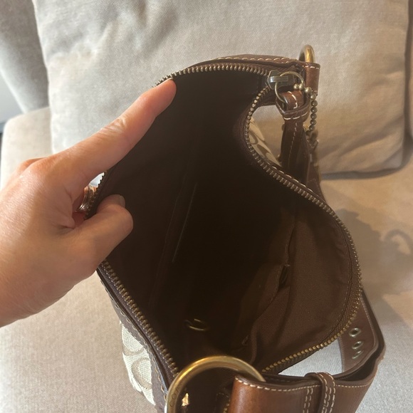 Coach shoulder bag - Picture 3 of 10